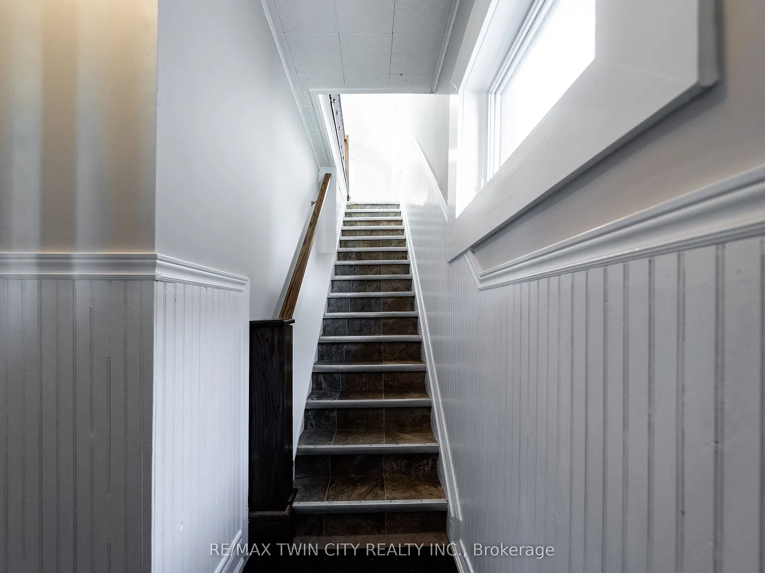2 bed, $1,600 — Photo 3