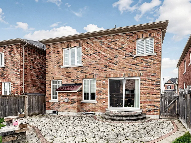 72 Staglin Ct — Photo 49