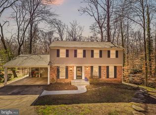 4614 Quarter Charge Dr, Annandale, VA 22003