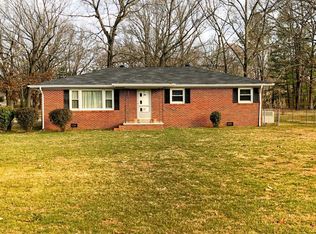 1801 McArthur St, Manchester, TN 37355