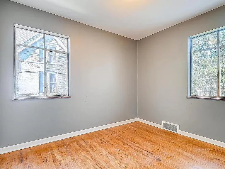 3420 N Garfield St — Photo 4