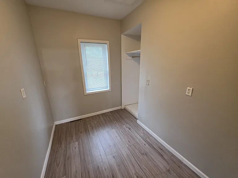 14285 Tyler St — Photo 5