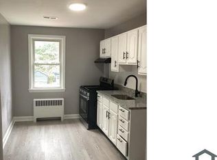 6128 Parkway Dr #2, Baltimore, MD 21212