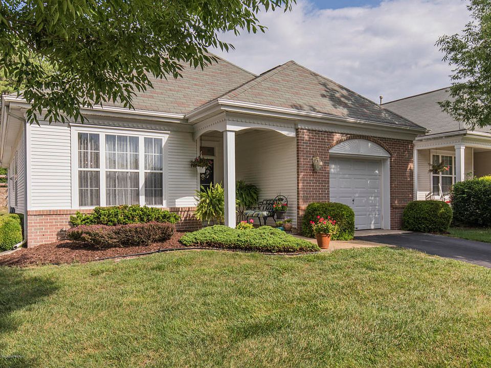 1st image of 42 Goldensprings Dr
