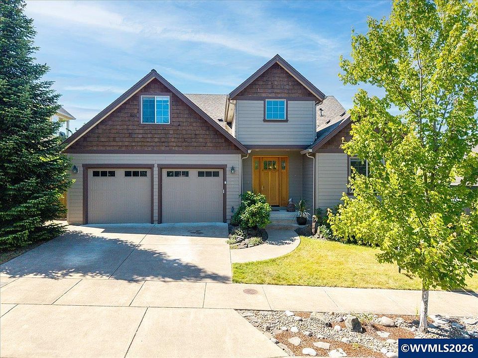 1st image of 662 NW Mirador Pl