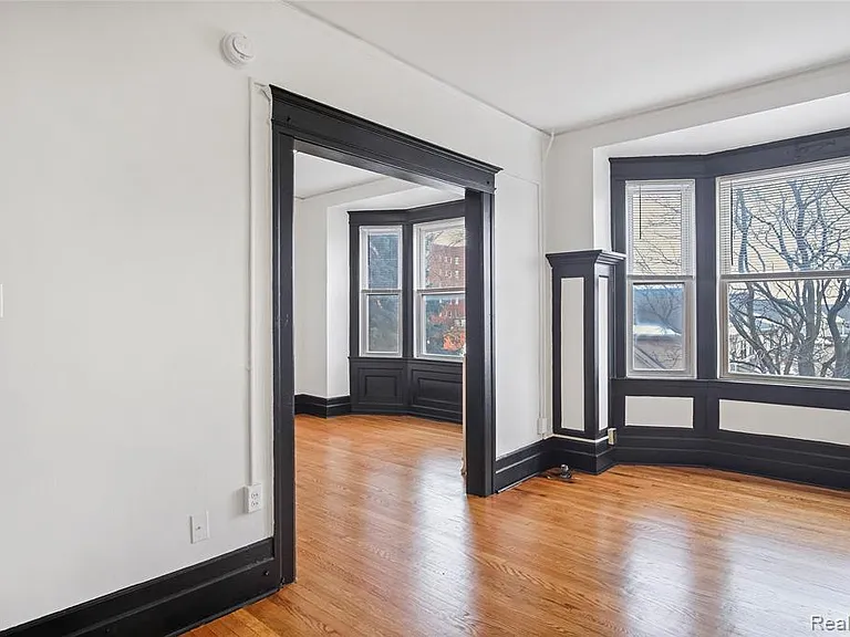 66 Adelaide St #43 — Photo 7
