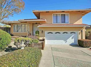 19866 Carnation Ln, Castro Valley, CA 94546