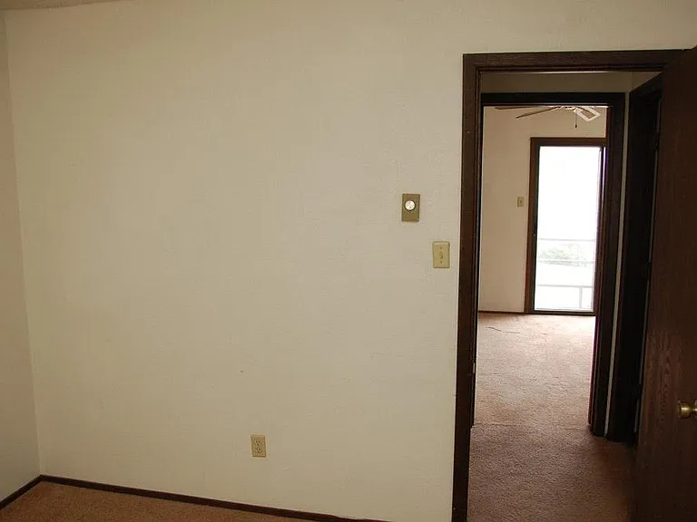 3123 Hillrise Dr #B — Photo 15