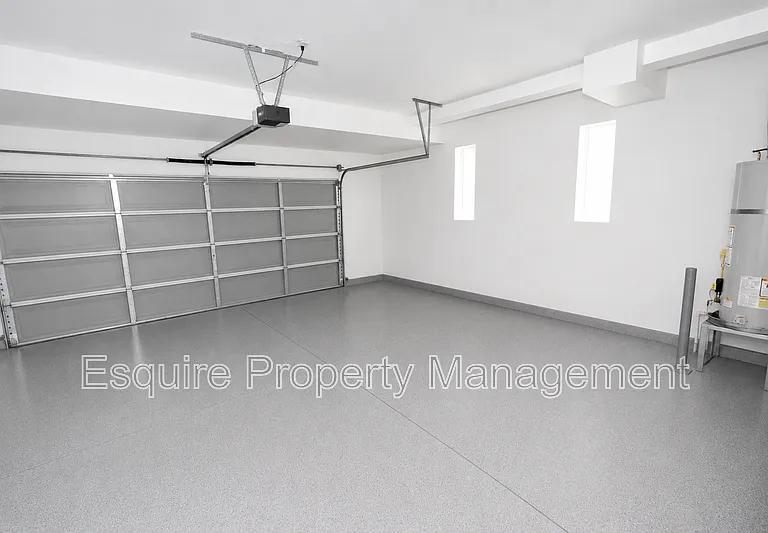 2337 Chapel Dr #9 — Photo 20