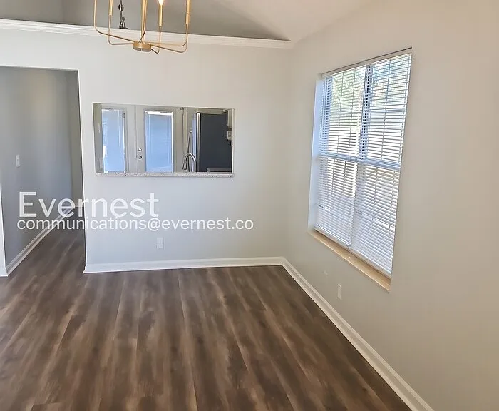 1407 Apache Ln — Photo 5