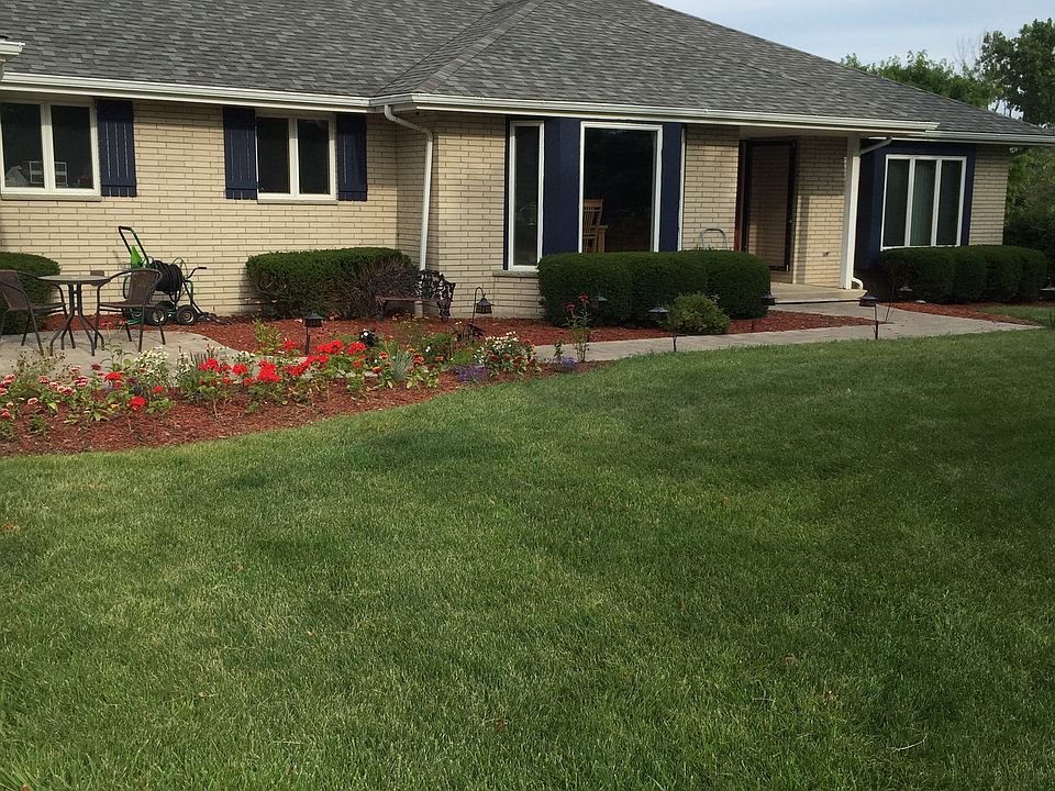 1st image of 38605 N Burr Oak Ln