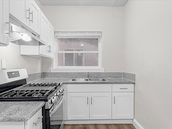 4th image of 118 N Westmoreland Ave Unit 201
