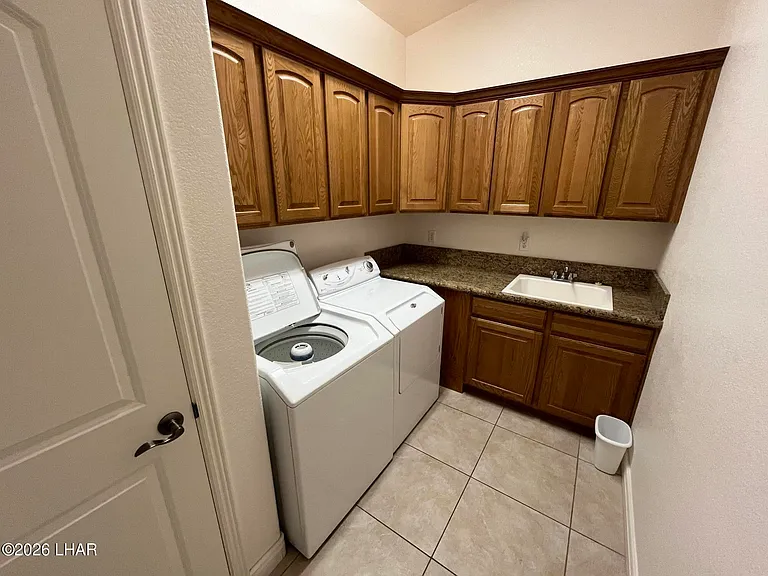 2630 Alibi Dr — Photo 14