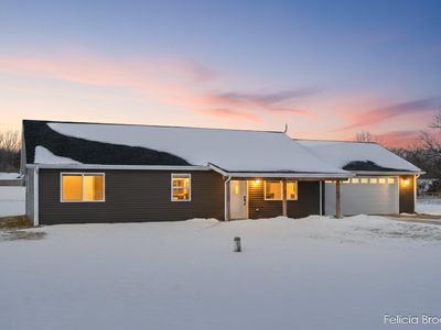 2531 Daisy Ln, Middleville, MI, 49333