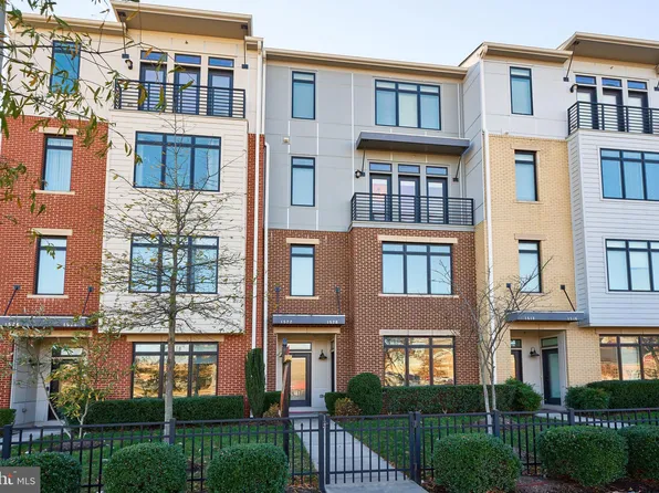 1522 Ribbon Limestone Ter SE, Leesburg, VA 20175