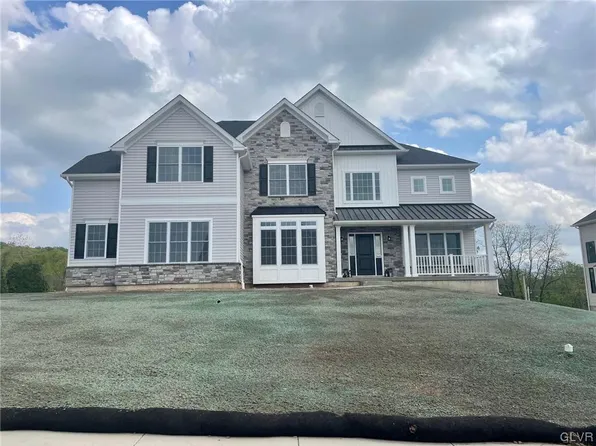 2660 Merion Dr #59, Upper Saucon Township, PA 18034