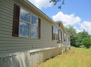 6927 Moccasin Valley Rd, Lebanon, VA 24266