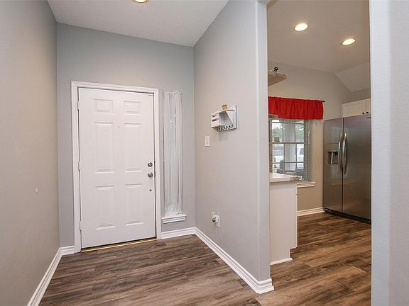 2nd image of 20415 Fairfield Park Way