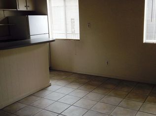 663 Eucalyptus Ave APT 15, Vista, CA 92084