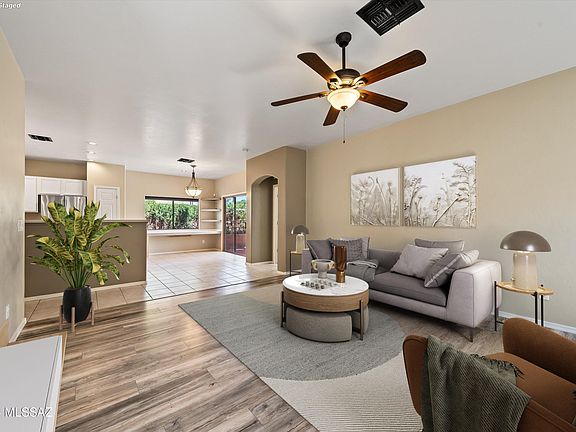 2nd image of 5573 W Acacia Blossom Pl