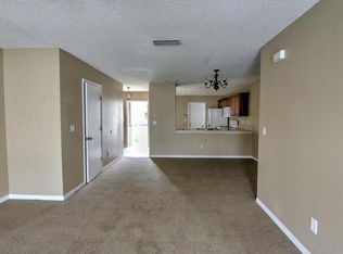 10693 Academy Park Dr, Jacksonville, FL 32218