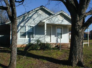 2508 E 2085 Rd, Hugo, OK 74743