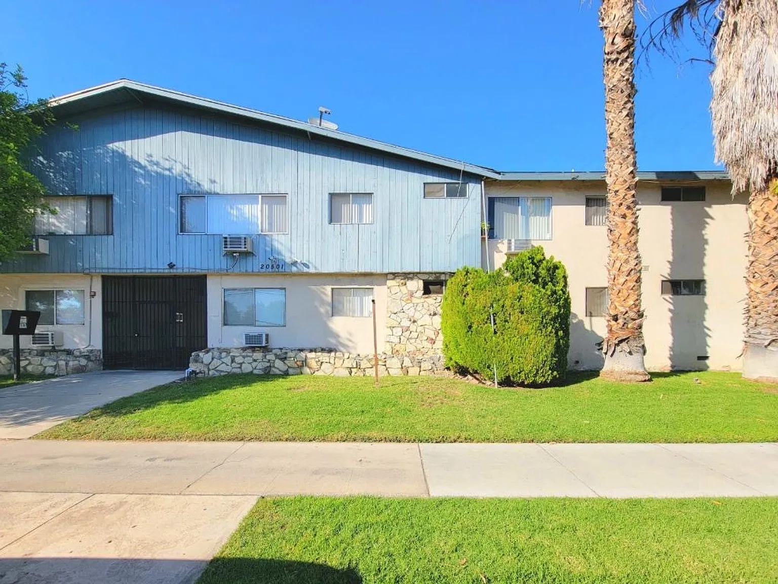 Van Hart Villas — Photo 1