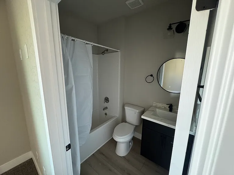 1341 E Arrowhead St #2 — Photo 15