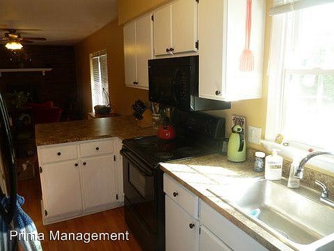 5th image of 262 Bowman Dr