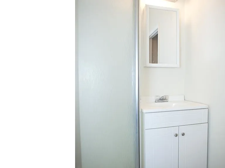 1531 Poplar St #1 — Photo 13
