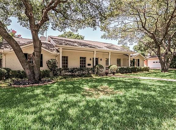 2nd image of 4605 Fieldcrest Dr