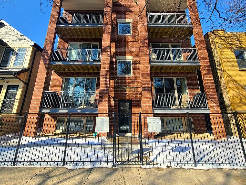 1st image of 3708 W Cornelia Ave #1W