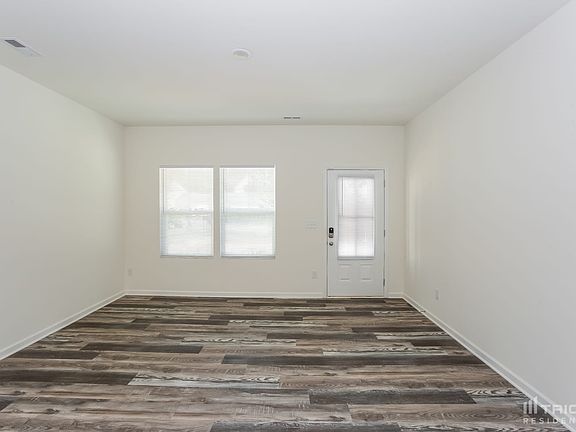 2nd image of 412 Mables Ct