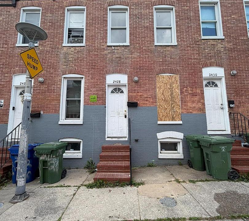 1st image of 2428 Etting St