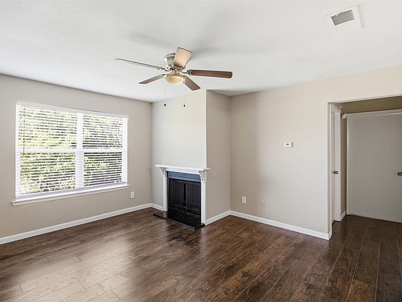 4th image of 2200 Trinity Mills Rd #402