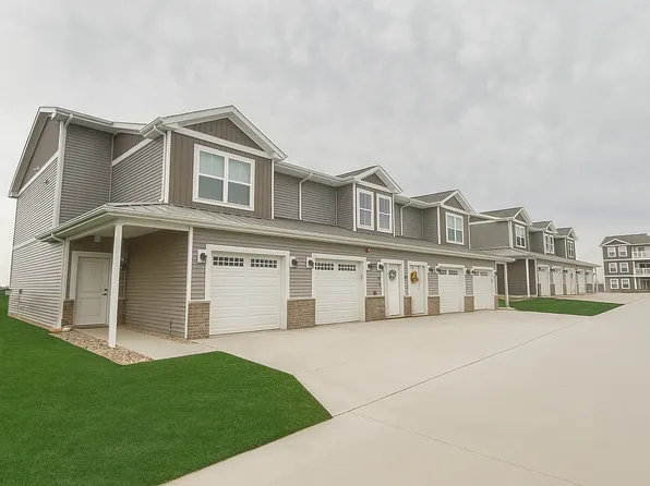 1135 Vision Cir #1135, Mahomet, IL 61853