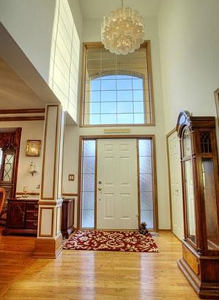 2nd image of 298 Armitage Dr