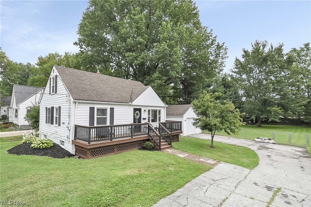 5523 Burns Rd, North Olmsted, OH 44070 Zillow