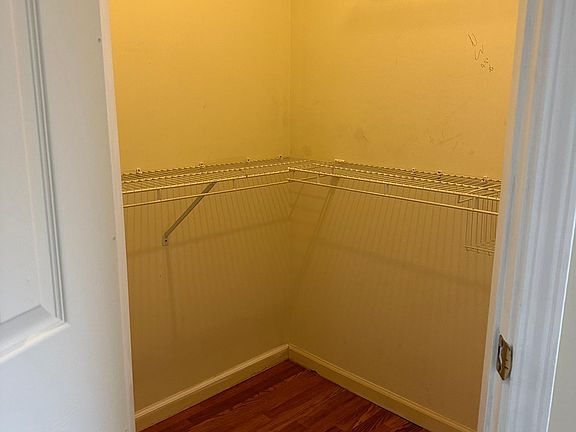Walking closets