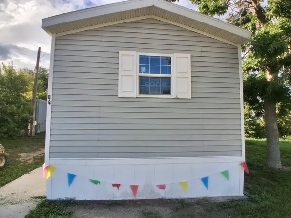 B4 Trailerville Ct #B4, Alliance, NE 69301