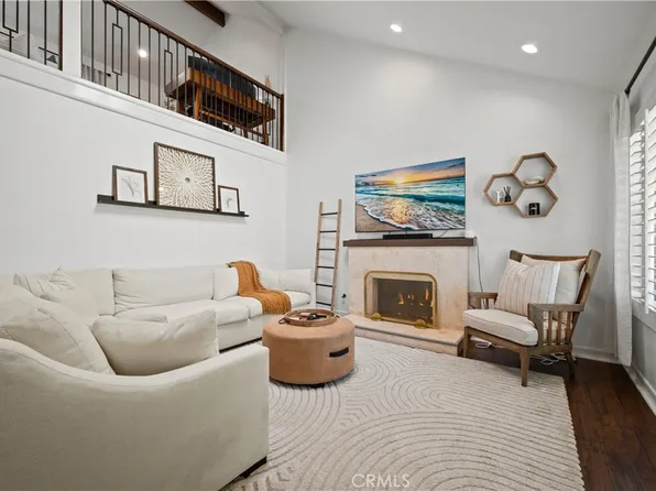 22565 Cottonwood Cir, Lake Forest, CA 92630