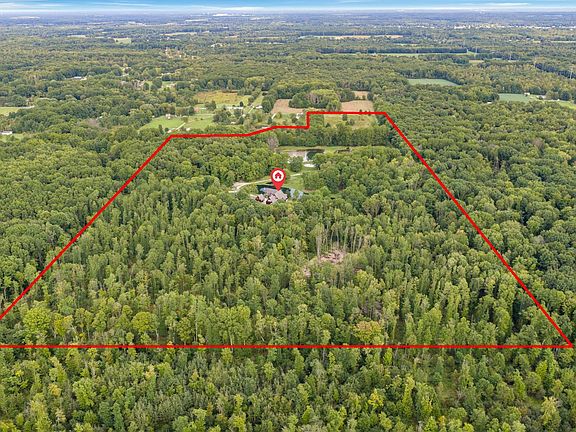 6th image of 5063 McClintocksburg Rd