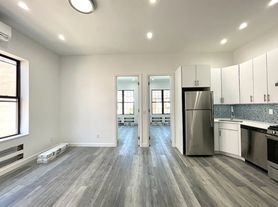 21-22 21st Rd, Astoria, NY