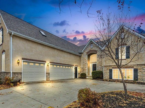 2nd image of 6130 Lampton Pond Dr