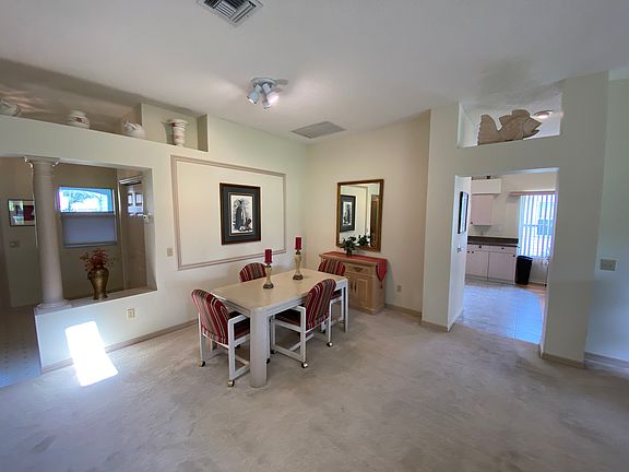 5th image of 1115 Del Toro Dr