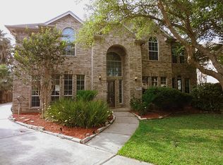 2401 La Rochelle Ct, Seabrook, TX 77586