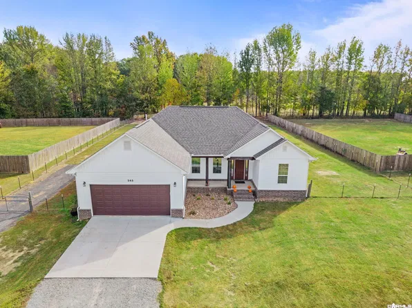 245 Covey Ln, Austin, AR 72007