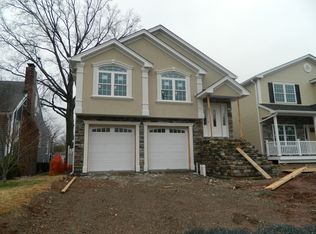 739 Lindegar St, Linden, NJ 07036