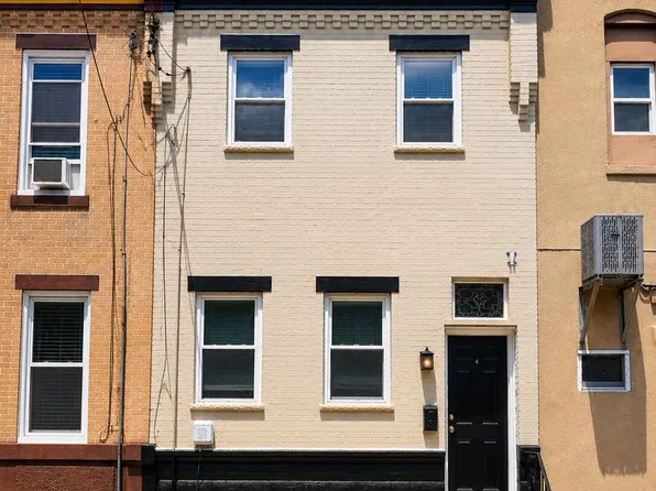 1035 Cantrell St, Philadelphia, PA 19148