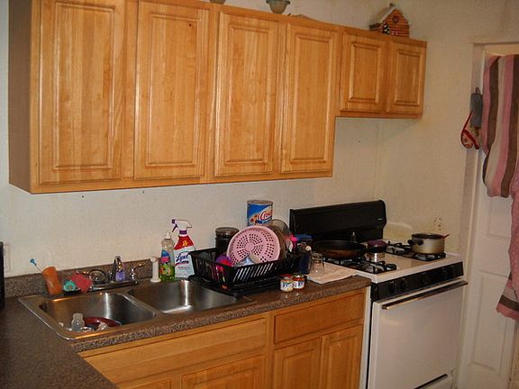 5th image of 526 Lincolnshire Dr